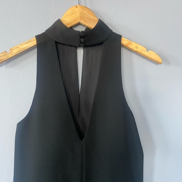 🛑SOLD Cinq a Sept Black High Neck Sleeveless Halter Blouse - Picture 4 of 8